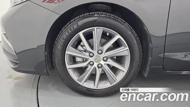 Lexus ES 2018 thumb 5