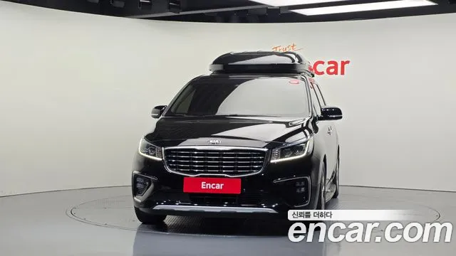 Kia Carnival 2019 thumb 3