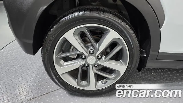 Hyundai Kona 2017 thumb 4