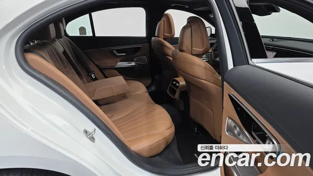 Mercedes-Benz E-Класс 2026 thumb 12