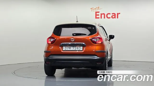 Renault-KoreaSamsung Captur 2015 thumb 4