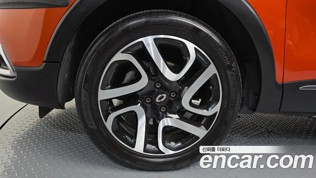 Renault-KoreaSamsung Captur 2015 thumb 5