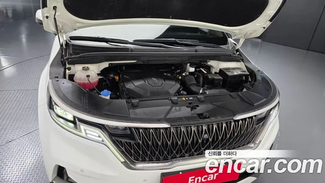 Kia Carnival 2021 thumb 5
