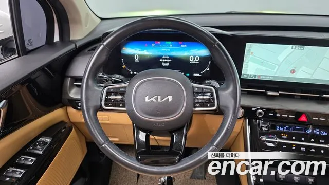 Kia Carnival 2021 thumb 12