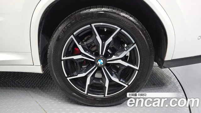 BMW X4 2023 thumb 4