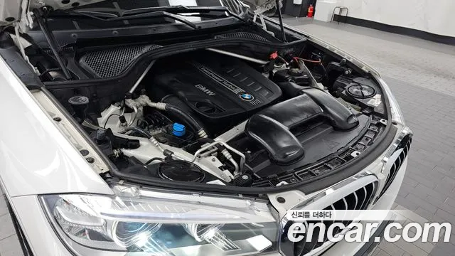 BMW X5 2015 thumb 6