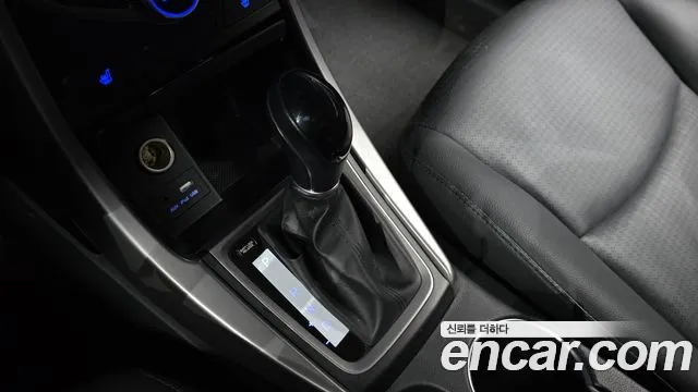 Hyundai Avante 2015 thumb 8