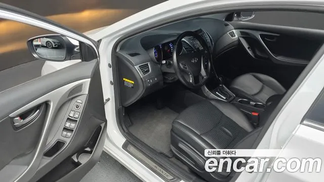 Hyundai Avante 2015 thumb 9