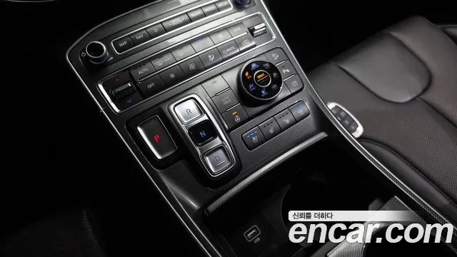 Hyundai Santa Fe 2022 thumb 8