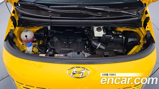 Hyundai Staria 2022 thumb 6