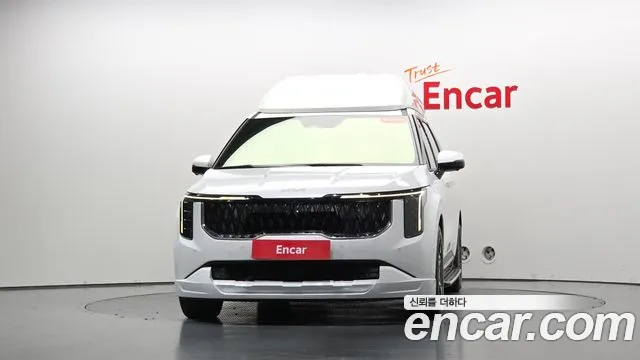 Kia Carnival 2024 thumb 2