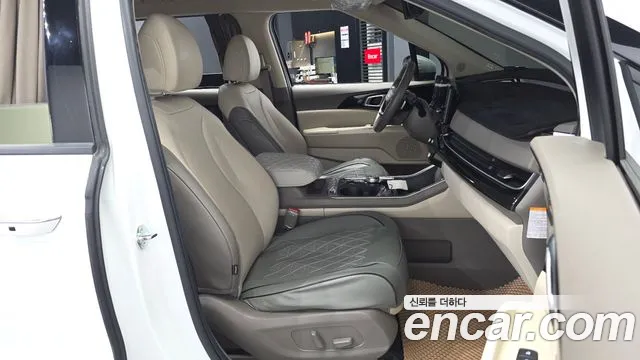 Kia Carnival 2024 thumb 10