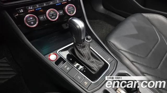 Volkswagen Jetta 2021 thumb 8
