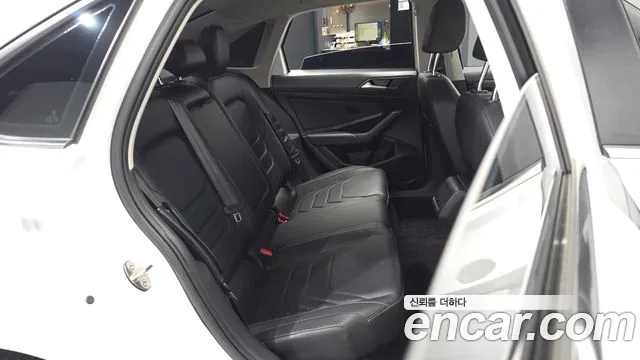 Volkswagen Jetta 2021 thumb 11