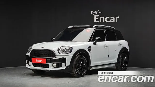 MINI Countryman 2019 thumb 12