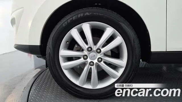 Hyundai Tucson 2009 thumb 5