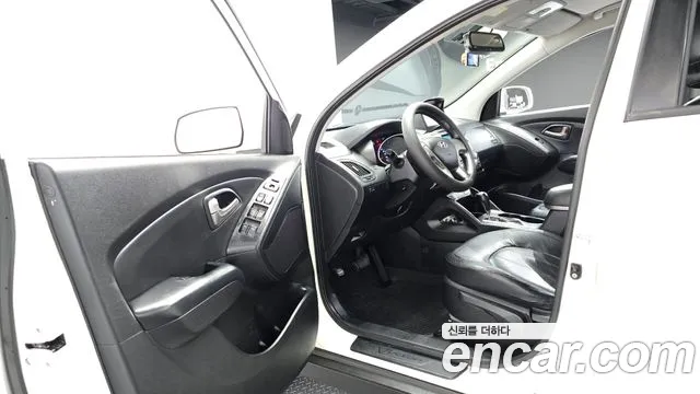 Hyundai Tucson 2009 thumb 10