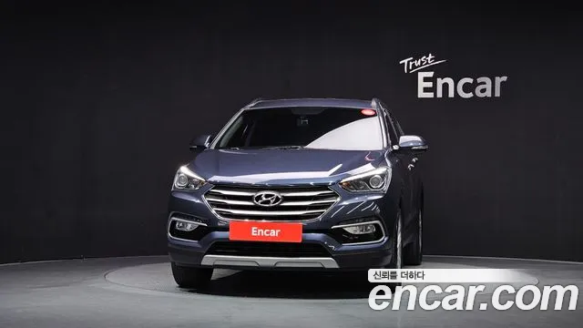Hyundai Santa Fe 2017 thumb 3