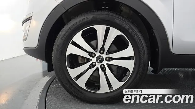 Kia Sportage 2012 thumb 5
