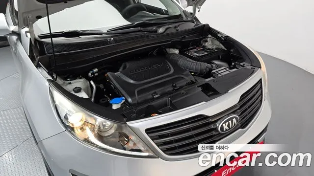 Kia Sportage 2012 thumb 6