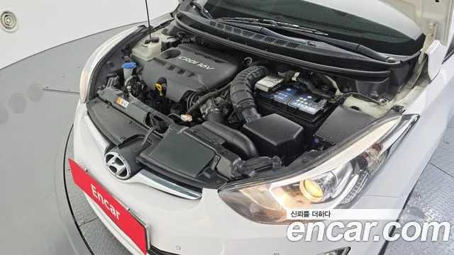 Hyundai Avante 2015 thumb 6