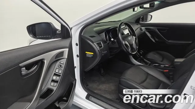 Hyundai Avante 2015 thumb 10