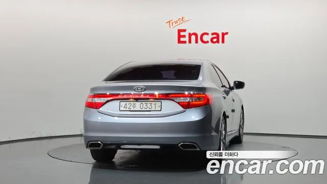 Hyundai Grandeur 2015 thumb 4