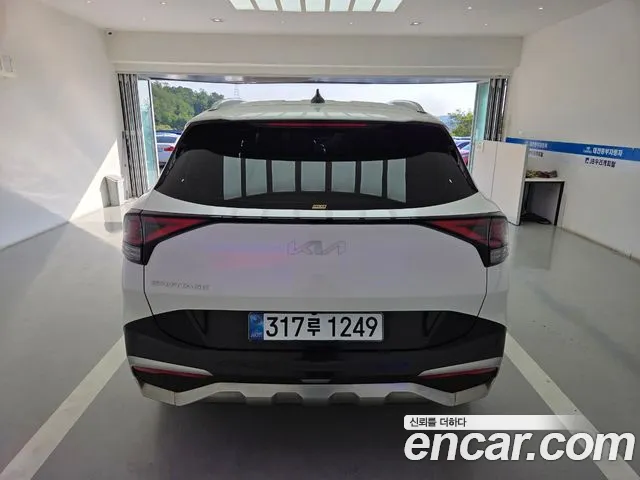 Kia Sportage 2023 thumb 4