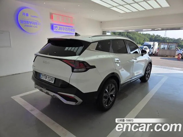 Kia Sportage 2023 thumb 6