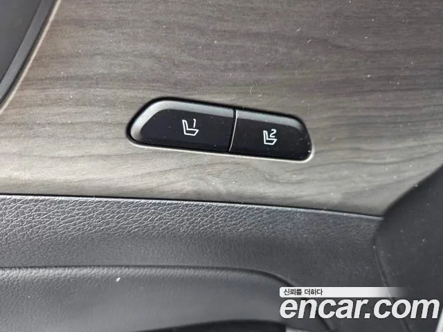 Kia Sportage 2023 thumb 9