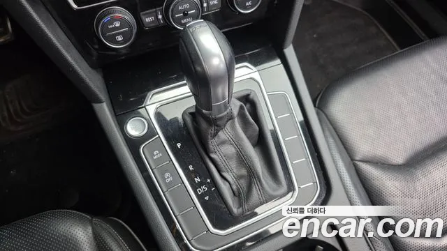 Volkswagen Arteon 2019 thumb 9