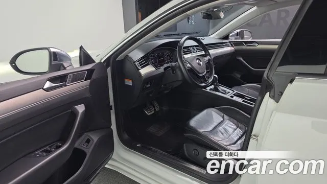 Volkswagen Arteon 2019 thumb 10
