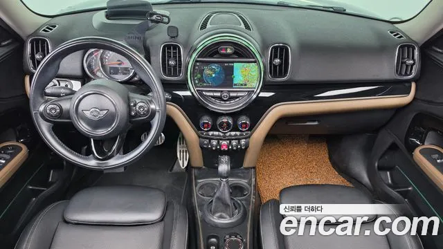 MINI Countryman 2018 thumb 7