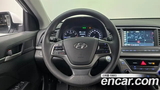 Hyundai Avante 2018 thumb 12