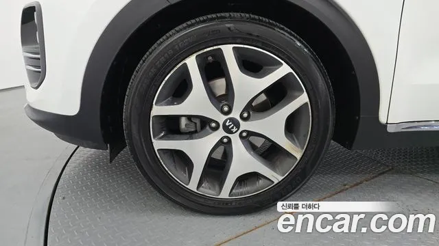 Kia Sportage 2015 thumb 5