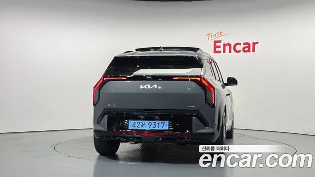 Kia EV3 2025 thumb 4