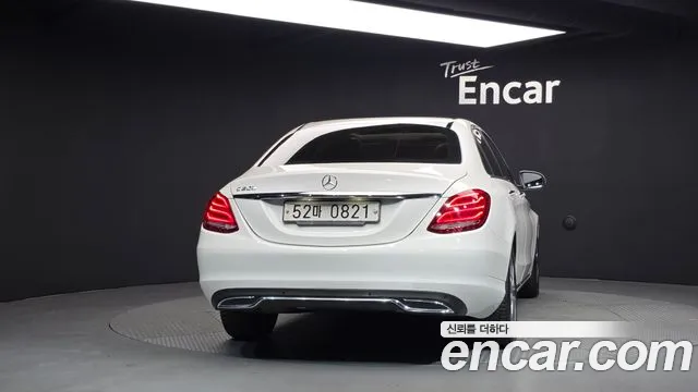 Mercedes-Benz C-Класс 2016 thumb 4