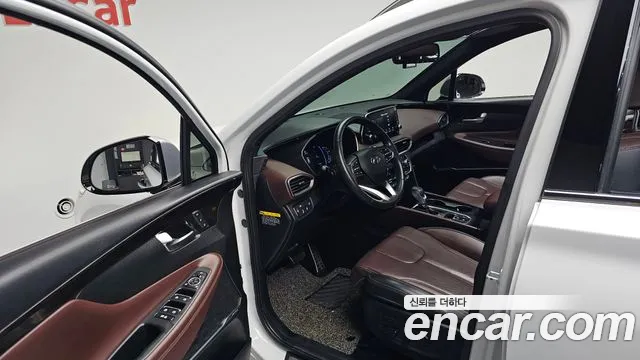 Hyundai Santa Fe 2018 thumb 9