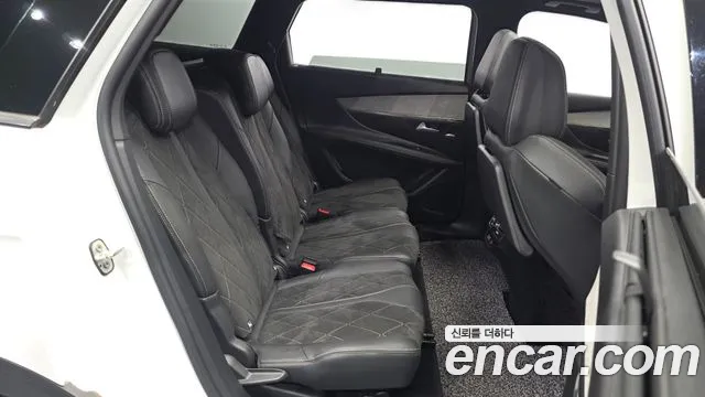 Peugeot 5008 2021 thumb 11