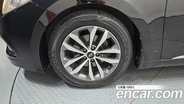 Hyundai Grandeur 2012 thumb 5
