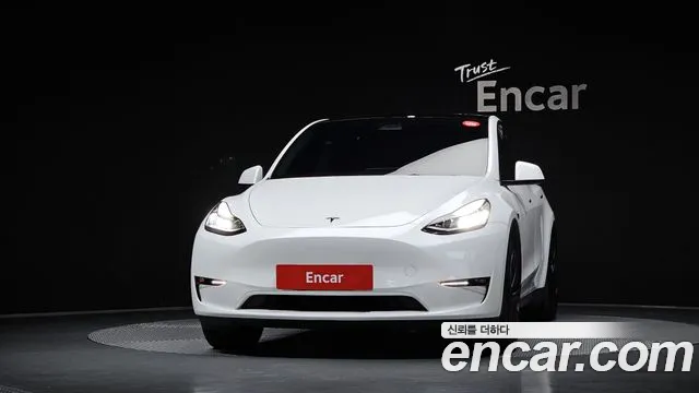 Tesla Model Y 2022 thumb 3