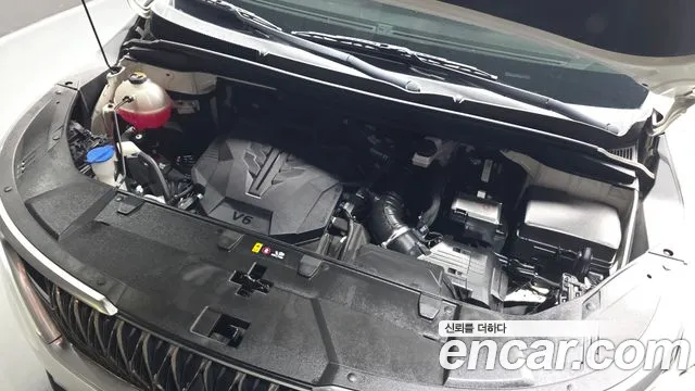 Kia Carnival 2021 thumb 6
