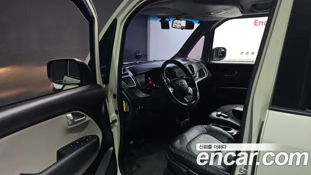 Kia Ray 2014 thumb 10
