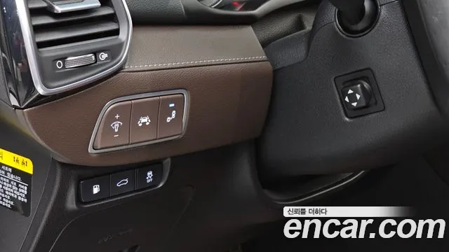 Hyundai Grandeur 2017 thumb 12