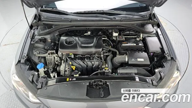 Hyundai Avante 2018 thumb 6
