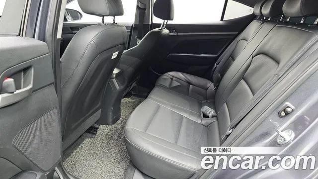 Hyundai Avante 2018 thumb 11