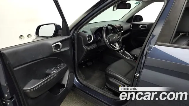 Hyundai Venue 2022 thumb 9