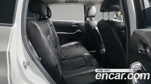 ChevroletGMDaewoo Orlando 2016 thumb 11
