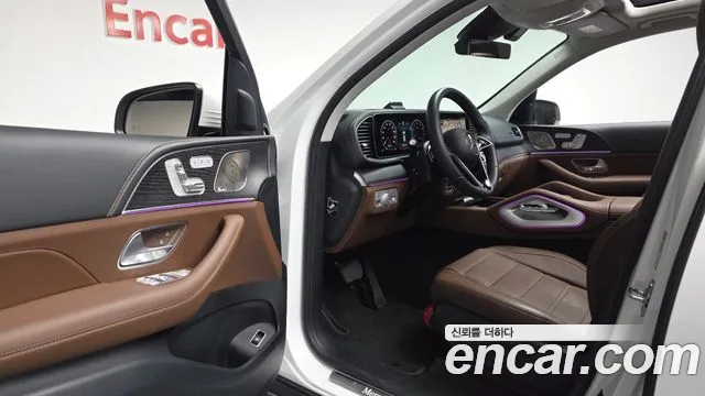 Mercedes-Benz GLE 2025 thumb 9