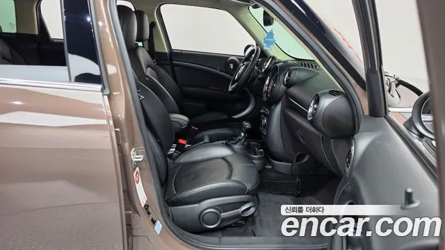 MINI Countryman 2014 thumb 11
